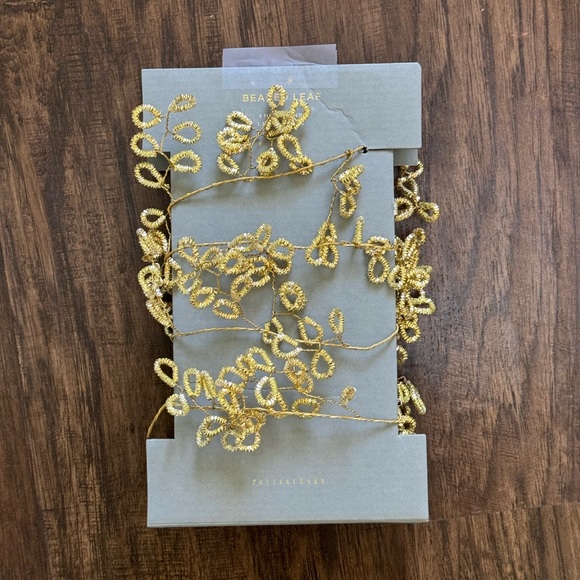 Pottery Barn jeweled garland - Picture 11 of 14